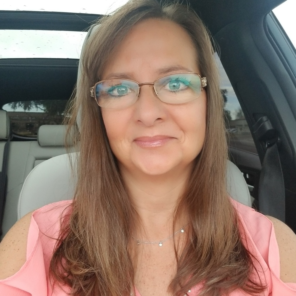 Meet your Posher, Tara